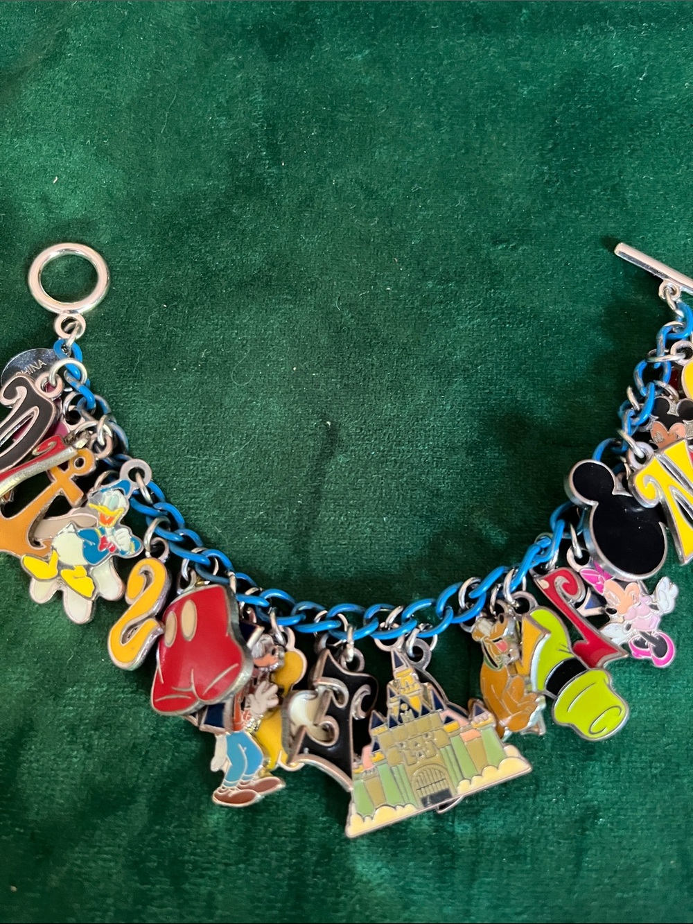 Fun DisneyWorld charm bracelet! Vintage! Enamel